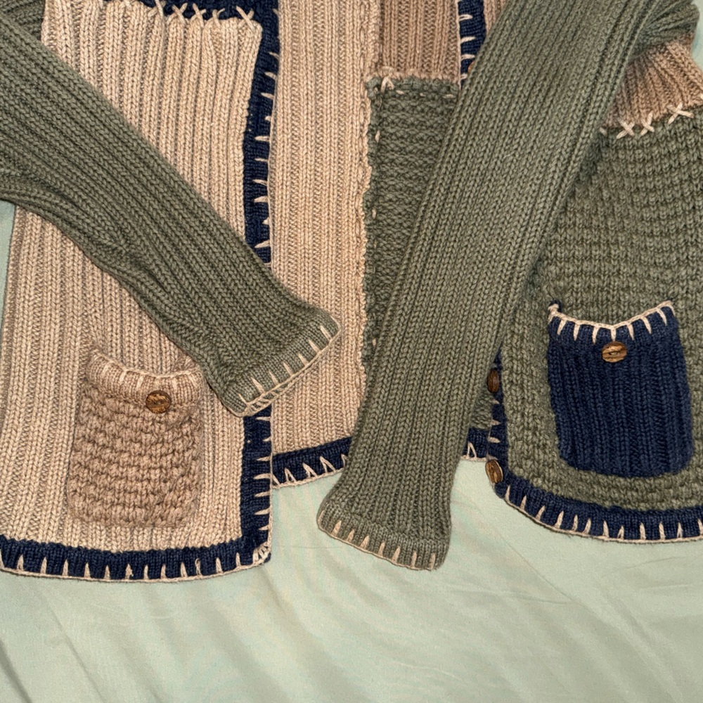 Christopher & Banks Sweater - Picture 3 of 4